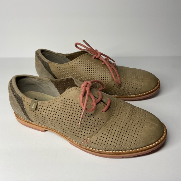 Ahnu Shoes - Ahnu Size 8 Emery Gray Leather Suede Oxford Dress Shoes Women’s Lace Up